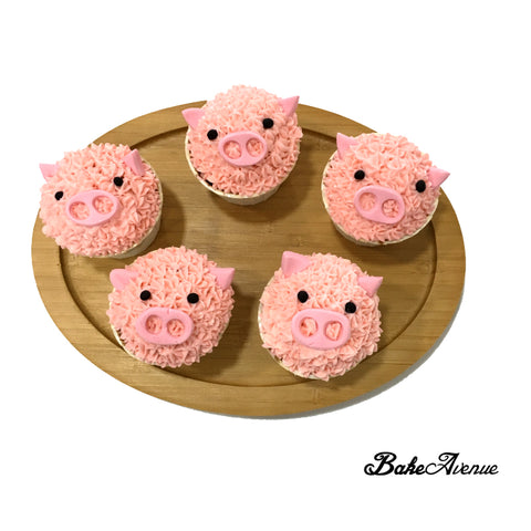 Barnyard Theme Cupcakes - Pig