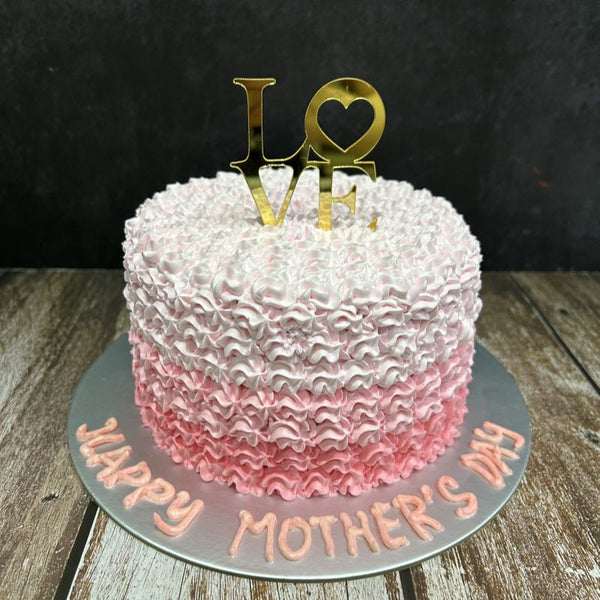 LOVE topper Ombre Cake