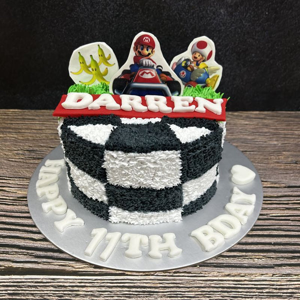 Mario Ombre Cake with 2D Image Fondant toppers