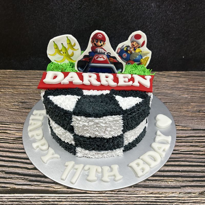 50+ Cute Comic Cake Ideas For Any Occasion : Comic Cake Topped with Comic  Sweet