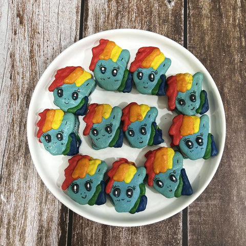 My Little Pony Face Macarons