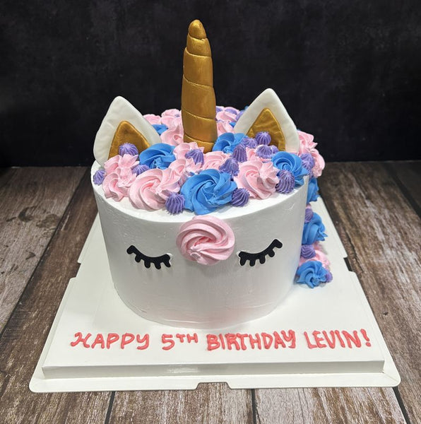 Unicorn Rainbow Cake (Design 1)