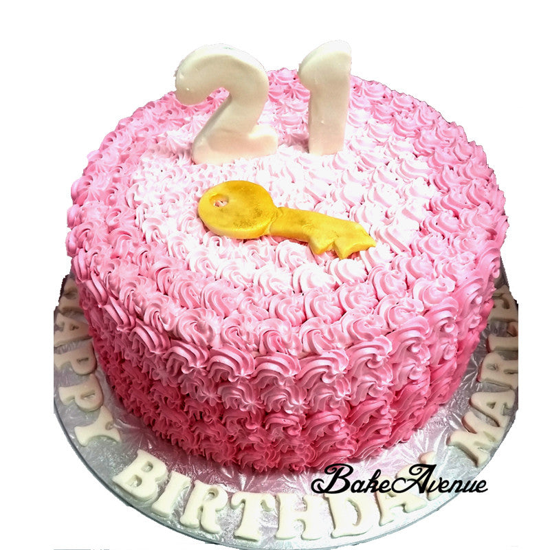 L'mis Cakes & Cupcakes Ipoh Contact : 012-5991233 : 21st Birthday Key Cake
