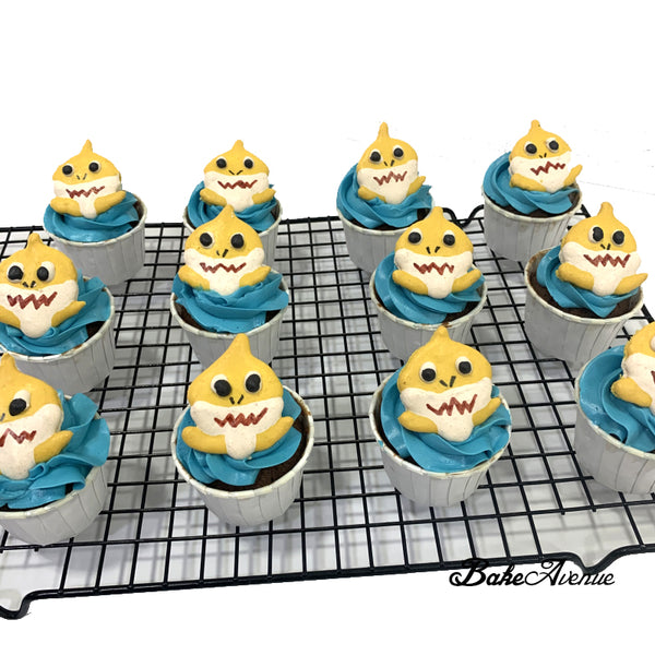 Baby Shark Macaron Cupcakes