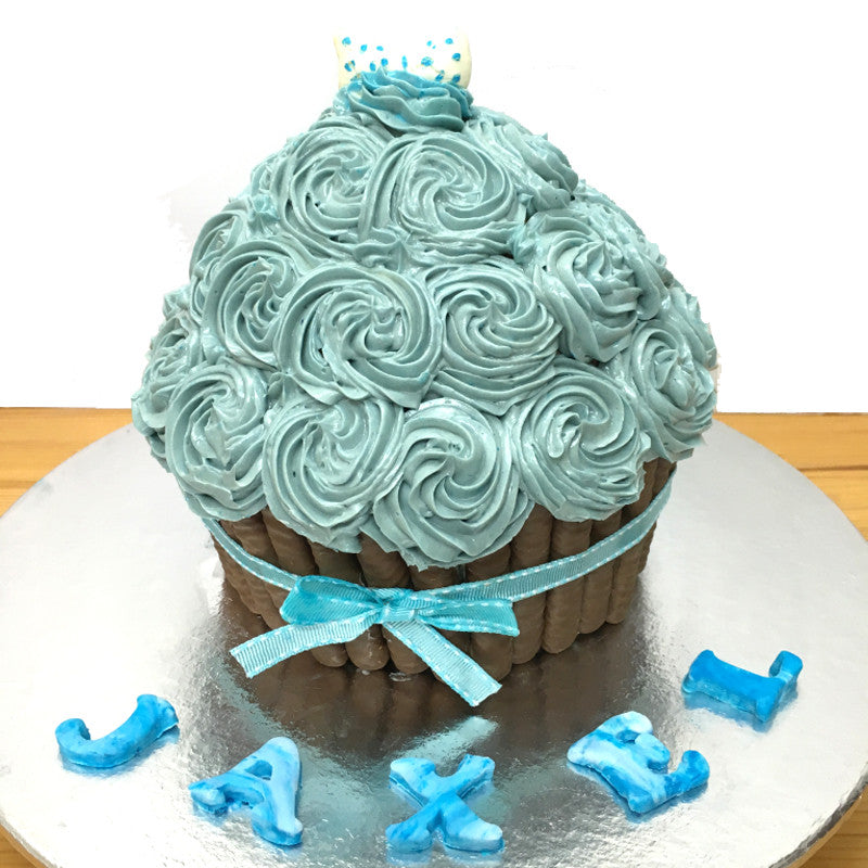 Vanilla Blue Cupcake