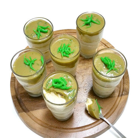 Chendol Mousse Cake in Shot