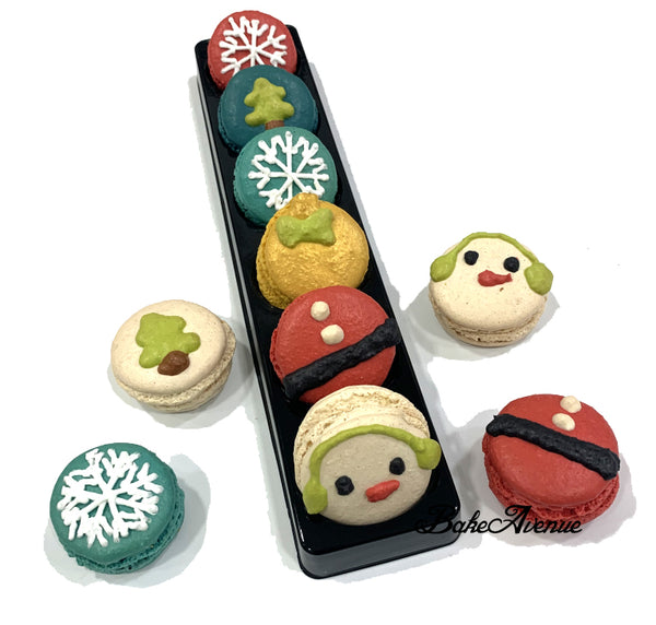 Christmas Macarons - Assorted round Designs (Box of 6) - $18