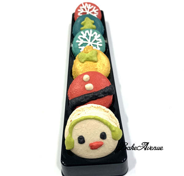 Christmas Macarons - Assorted round Designs (Box of 6) - $18