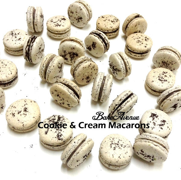 Cookie & Cream Macarons