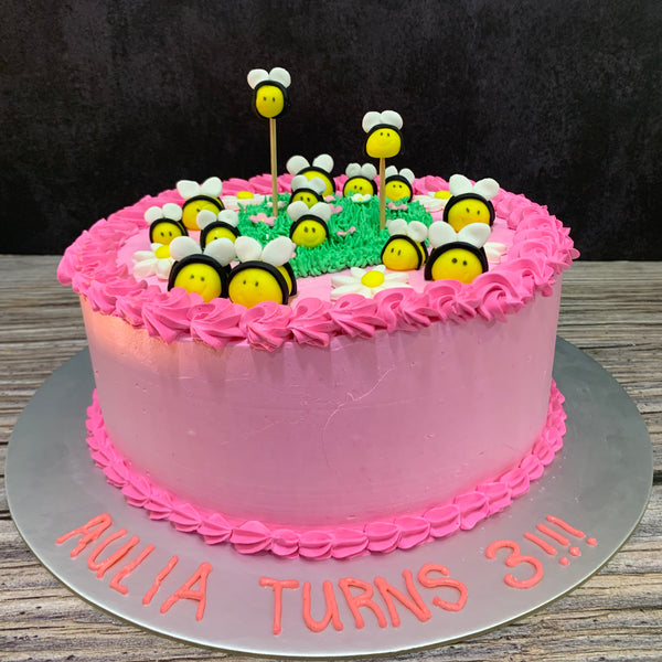 Garden Theme Cake (with bees fondant)