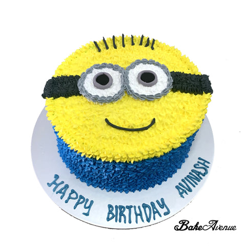 Minion Face Cake