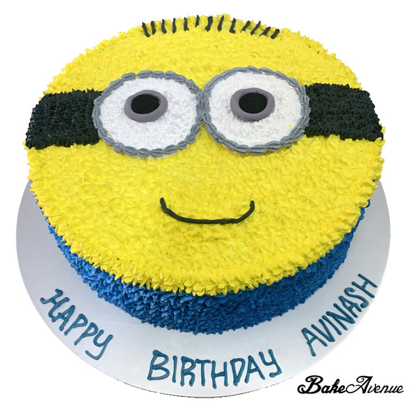 Minion Face Cake