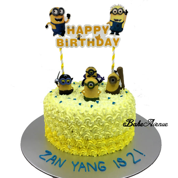 Minion Ombre Cake with toppers