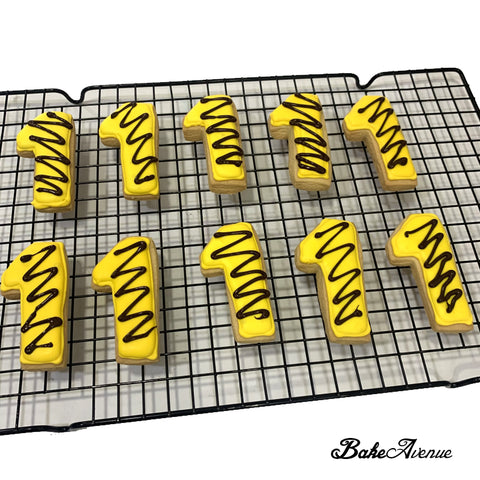 "1" Cookies (with Chocolate drizzle)