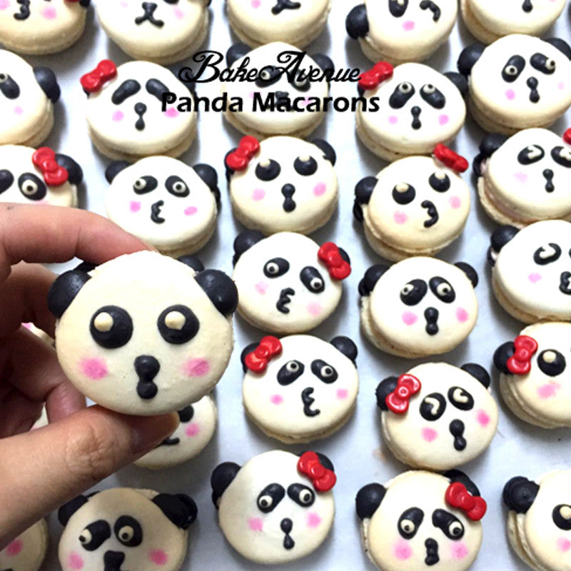 Panda (Female) Macarons