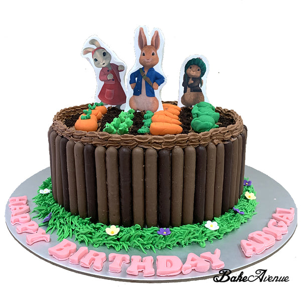 Peter Rabbit Edible Image (on Fondant) Toppers Cake with chocolate fingers