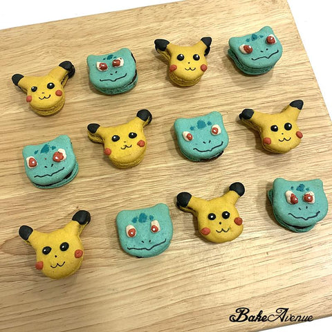 Pokemon - Bulbasaur Face Macarons