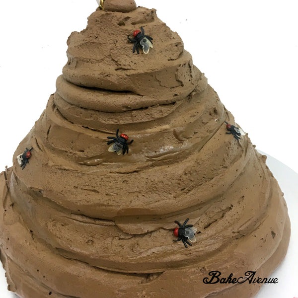 Poop Design Cake (With Houseflies)