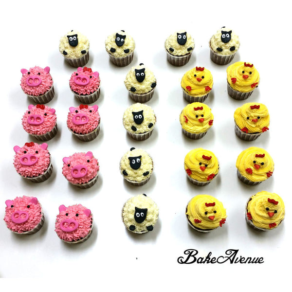 Barnyard Theme Cupcakes - Chicken