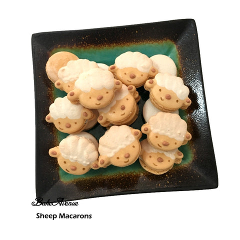 Sheep (White) Macarons
