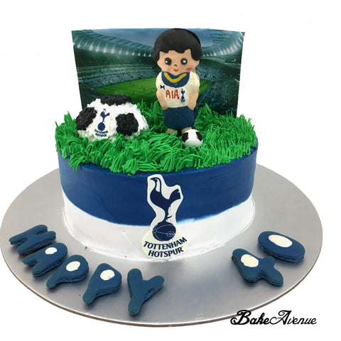 Sports Soccer Theme Cake with Macaron topper (Tottenham Hotspur Football)
