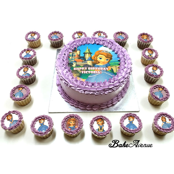 Sofia Vanilla Cake + Cupcakes