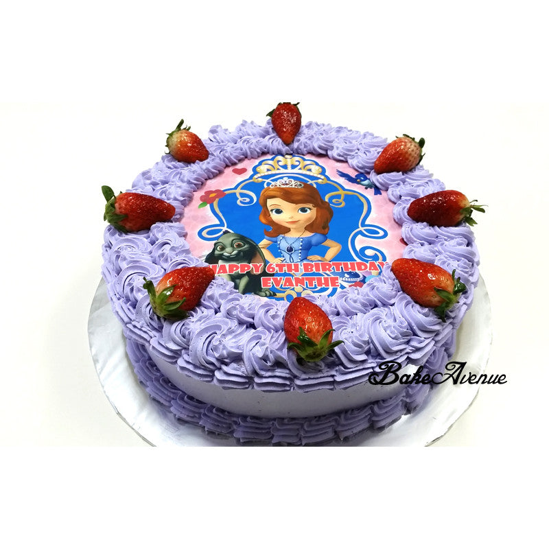 Sofia Strawberry Cake