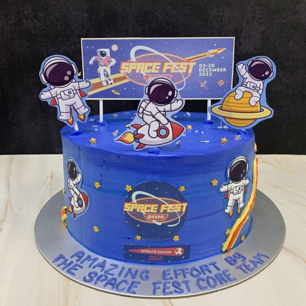 Space Theme Ombre Cake (Smooth Finish)