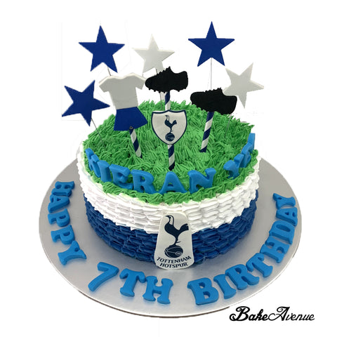 Sports Soccer Ombre Cake with toppers (Tottenham Hotspur Football)