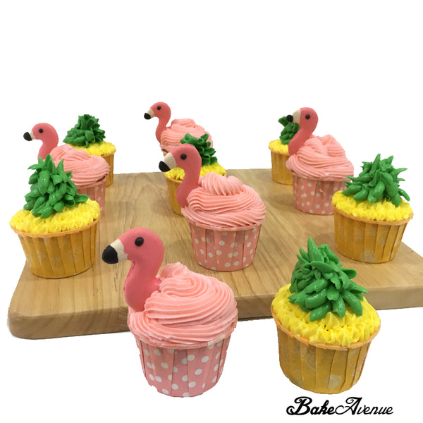 Tropical Theme Cupcakes - Pineapple Buttercream Cupcakes