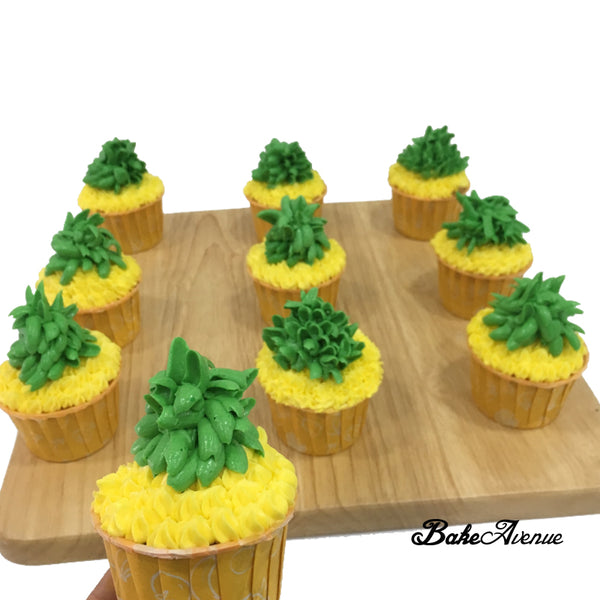 Tropical Theme Cupcakes - Pineapple Buttercream Cupcakes
